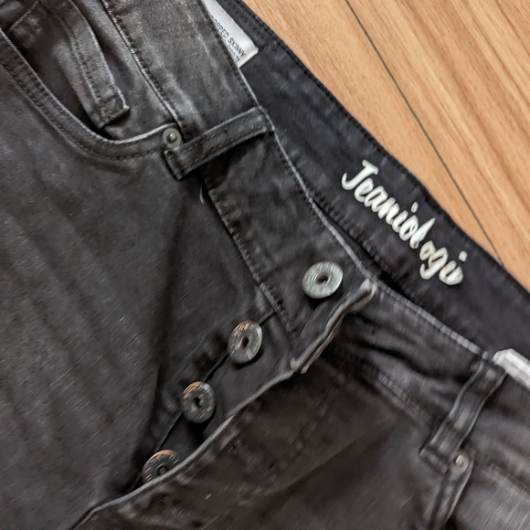 Women's mid rise crop skinny jeans size 12 like new faded black - Picture 3 of 5